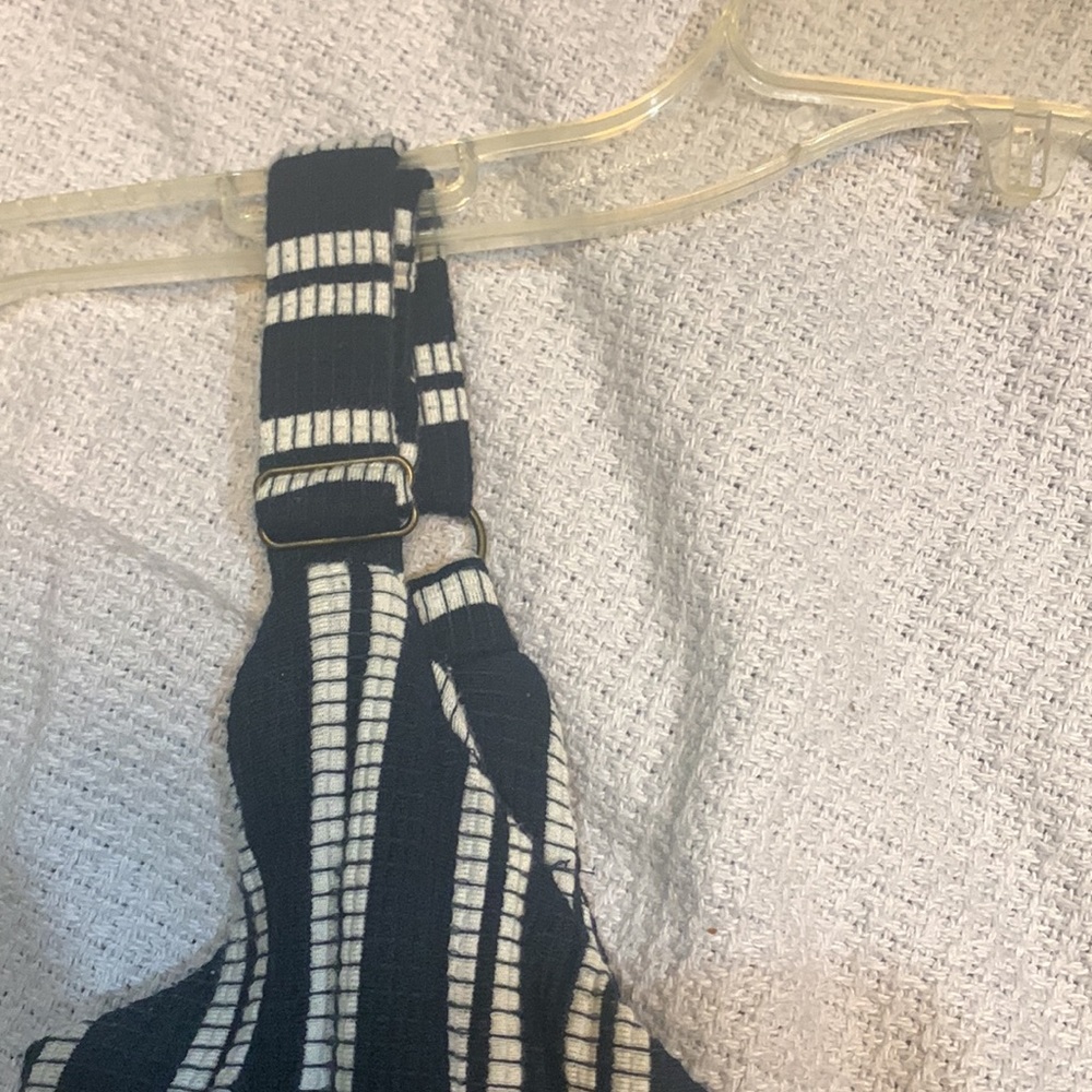 Euc Romper - image 4